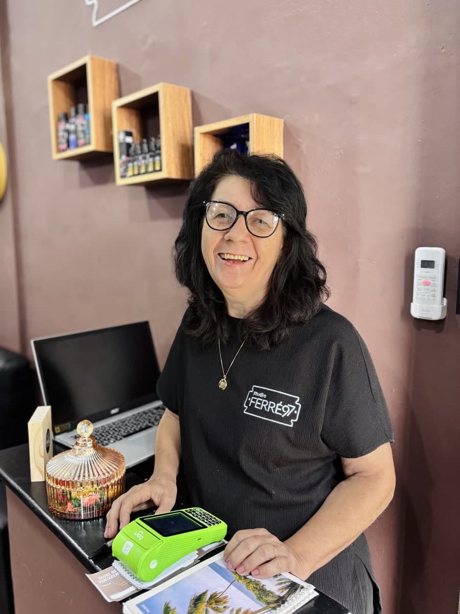 Maria Celeste, assistente administrativa e recepcionista no Studio Ferré97 em Olinda